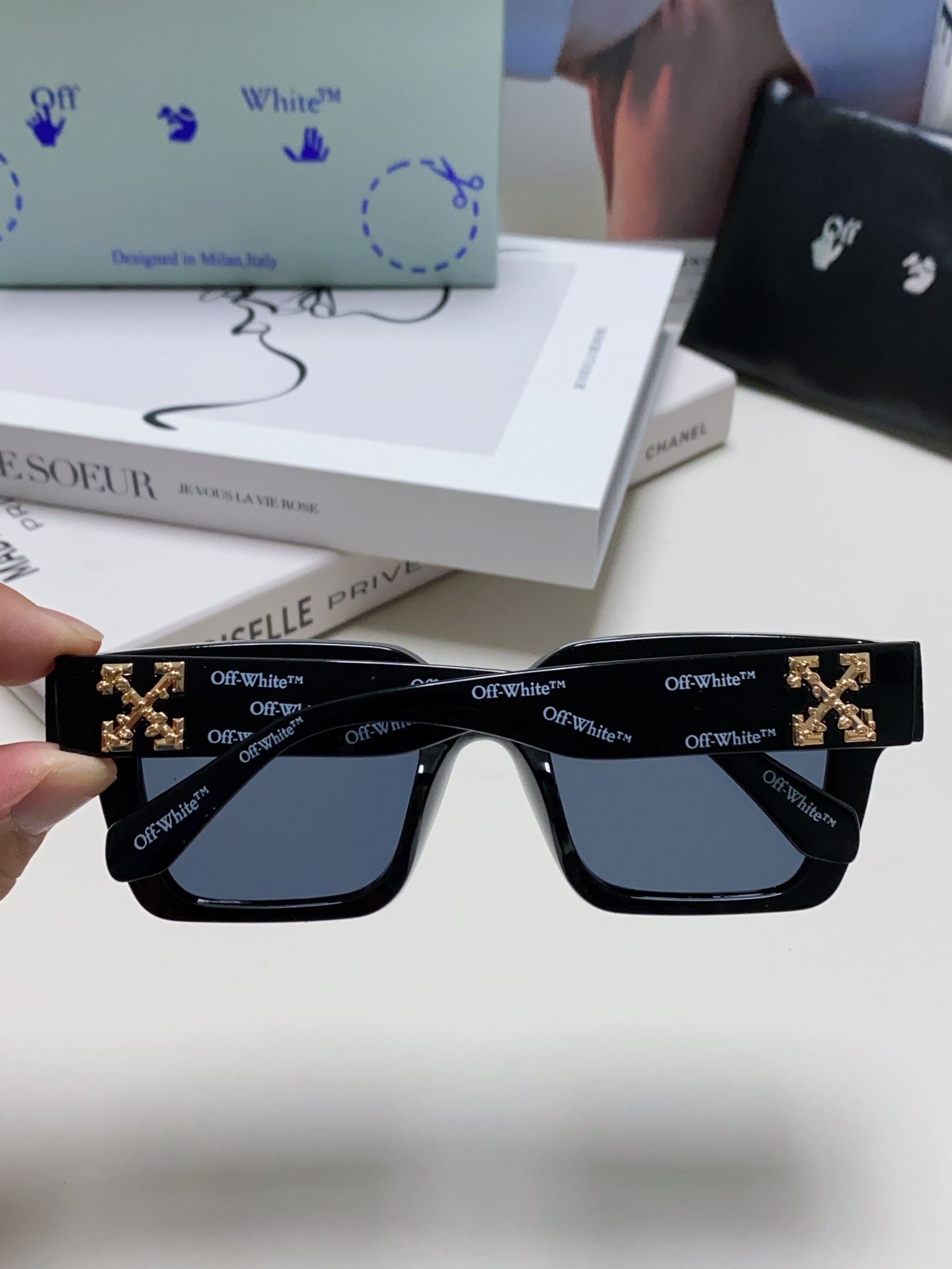 Off White Sunglasses